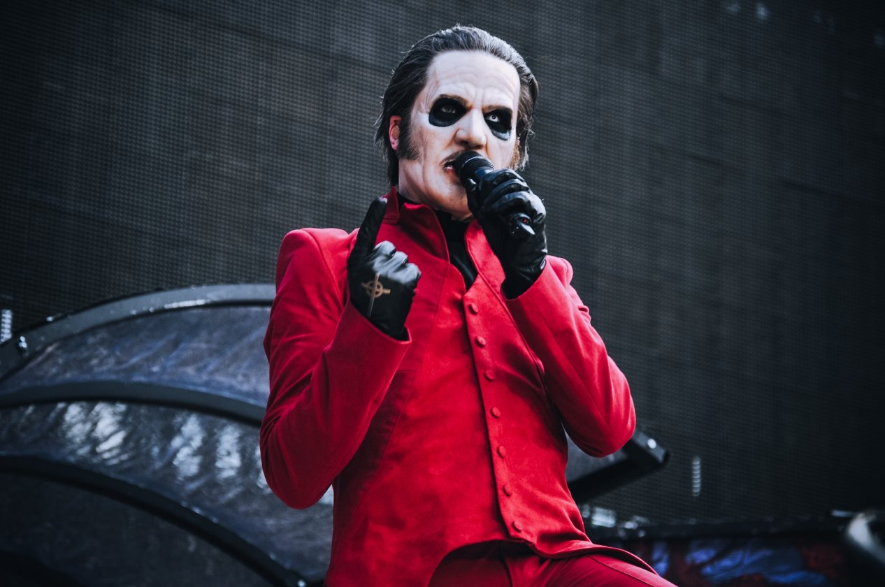 Stadion-Rock können sie: Ghost als Metallica-Support-Act. – Cardinal Copia.