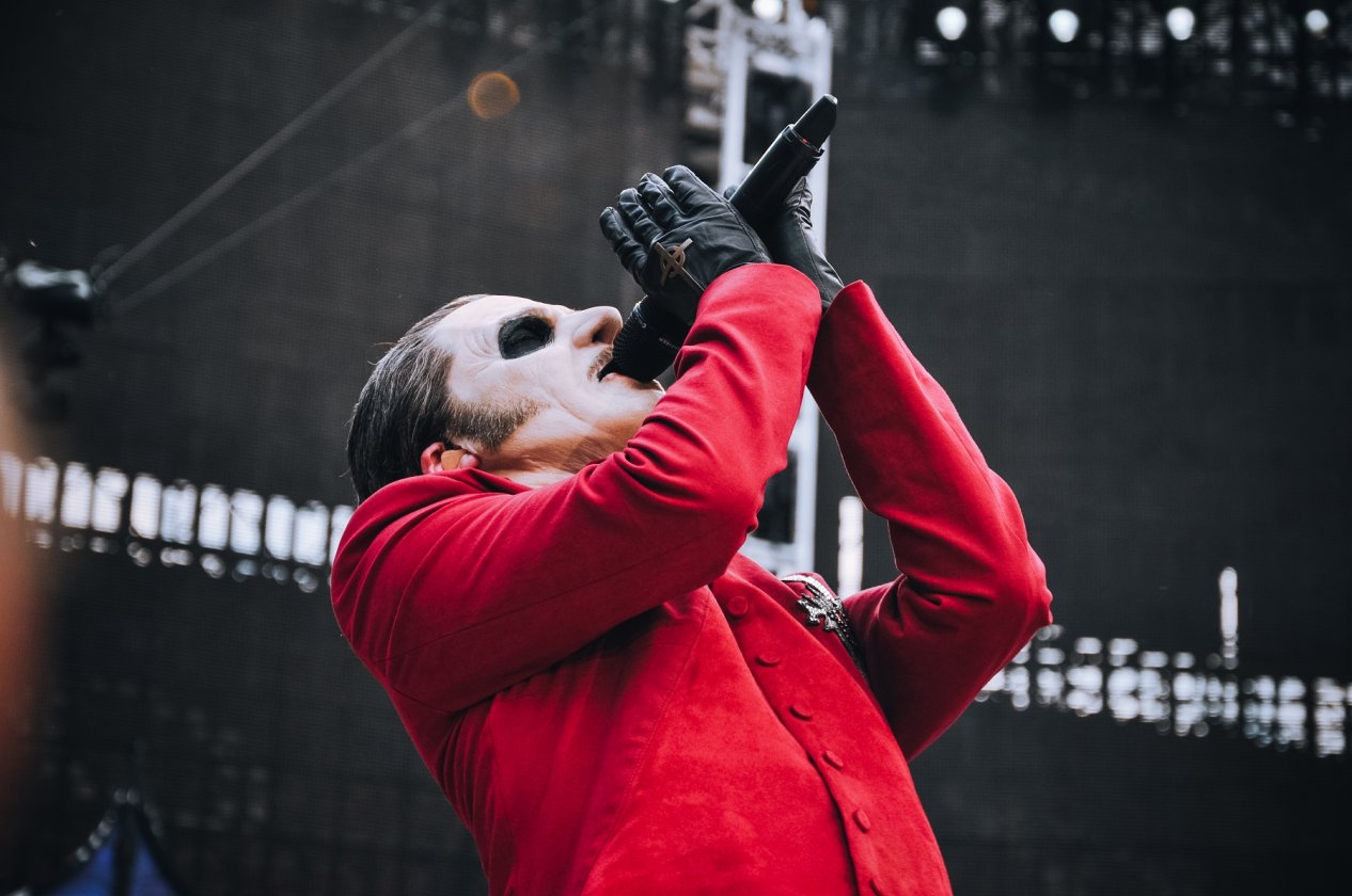 Stadion-Rock können sie: Ghost als Metallica-Support-Act. – Cardinal Copia.