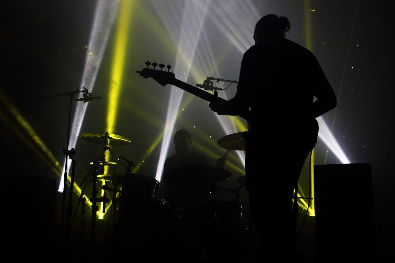 Auf "Epitaph"-Tour mit beeindruckender Lightshow. – God Is An Astronaut.