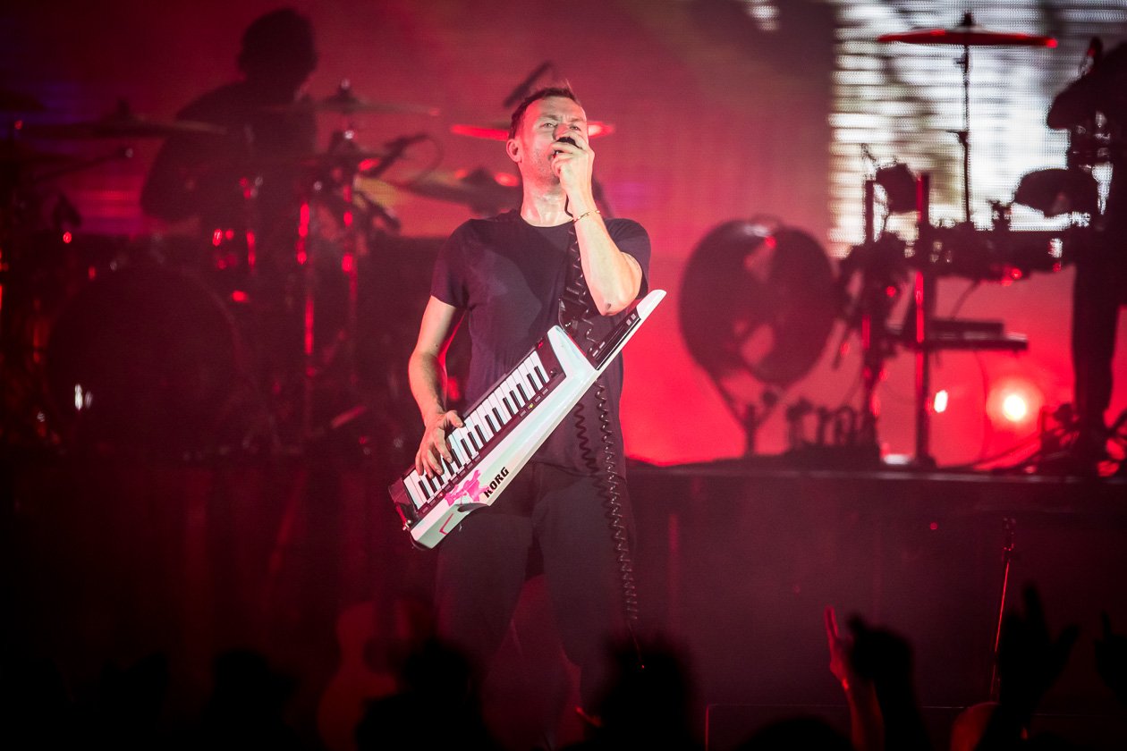Gorillaz – Damon.