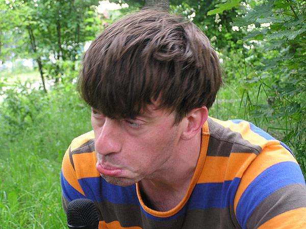Graham Coxon – Der Ex-Blur-Gitarrist live und backstage 2004. – empfing uns der liebe Herr Coxon