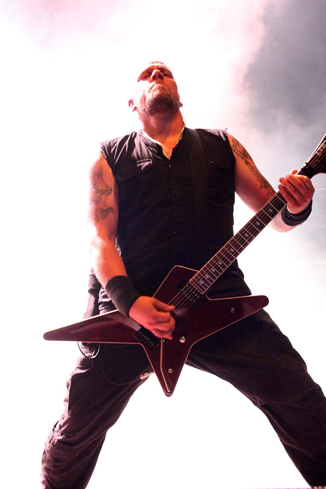 Grave – Die Urgesteine der schwedischen Death Metal-Szene: keine Kompromisse, keine Experimente. – Mika Lagrén.