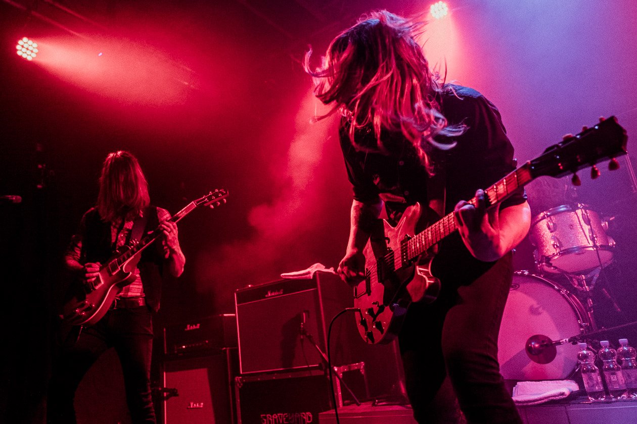Der Tourstart der Schweden in Deutschland. – Graveyard.