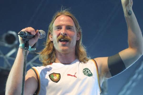 Gus Gus – Man munkelt, dass sich neben wilden Tanzattacken auch so mancher Lachanfall im Publikum abspielte. – Troubadix?