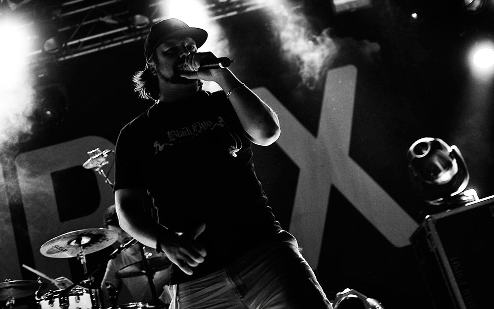 H-Blockx? HBLX? Egal, in der Live Music Hall brennt die Luft... – H-Blockx