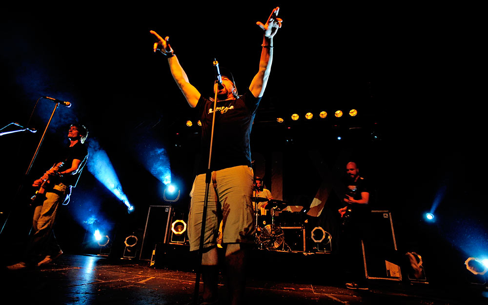 H-Blockx? HBLX? Egal, in der Live Music Hall brennt die Luft... – H-Blockx