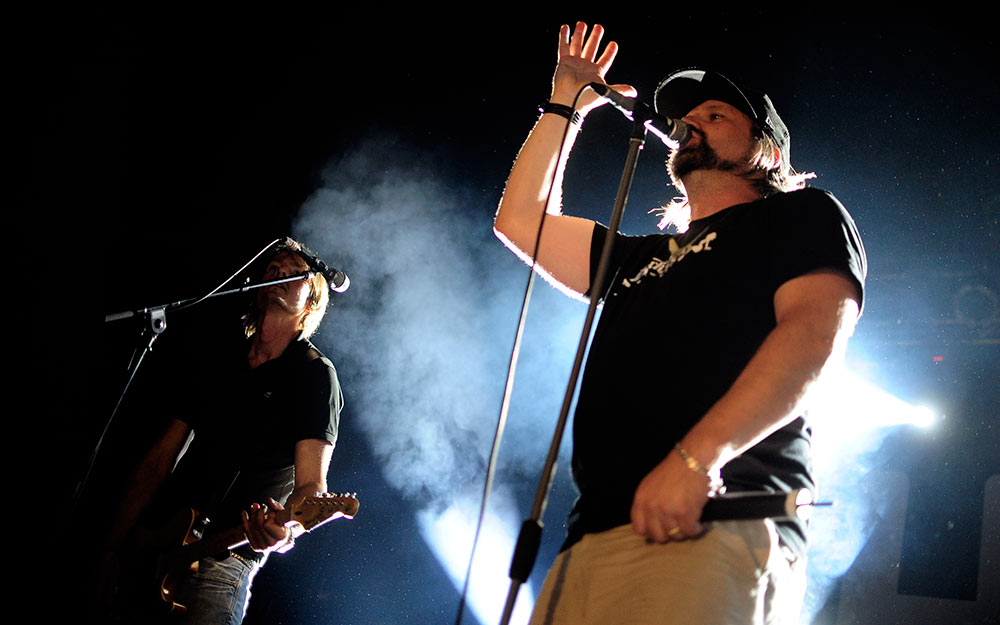 H-Blockx? HBLX? Egal, in der Live Music Hall brennt die Luft... – H-Blockx