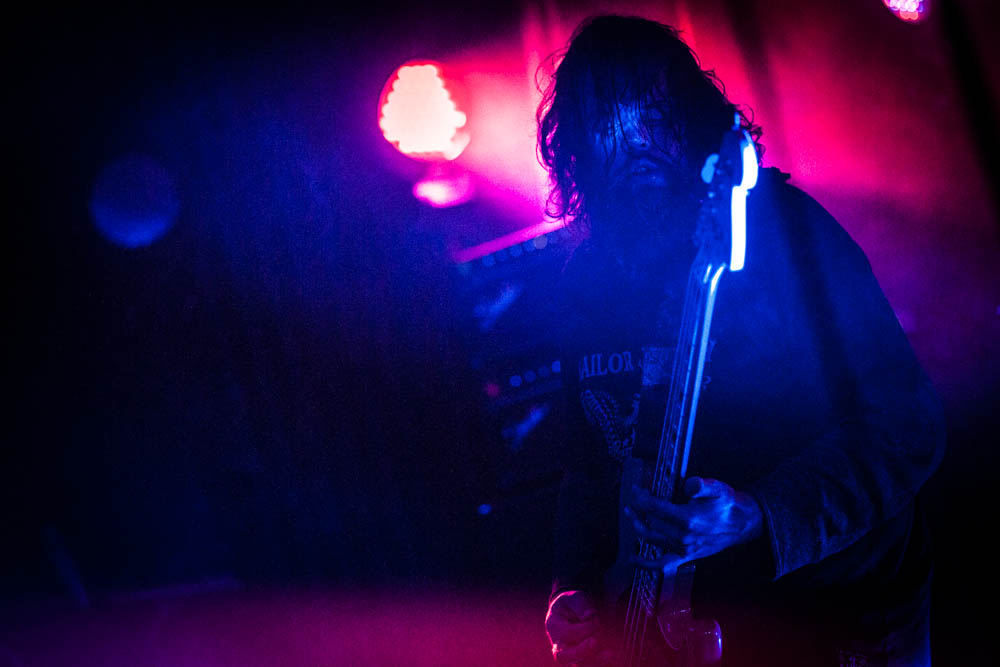 HIM spielen im April 2013 eine nette, dunkle Clubshow im Kölner Gloria – HIM.