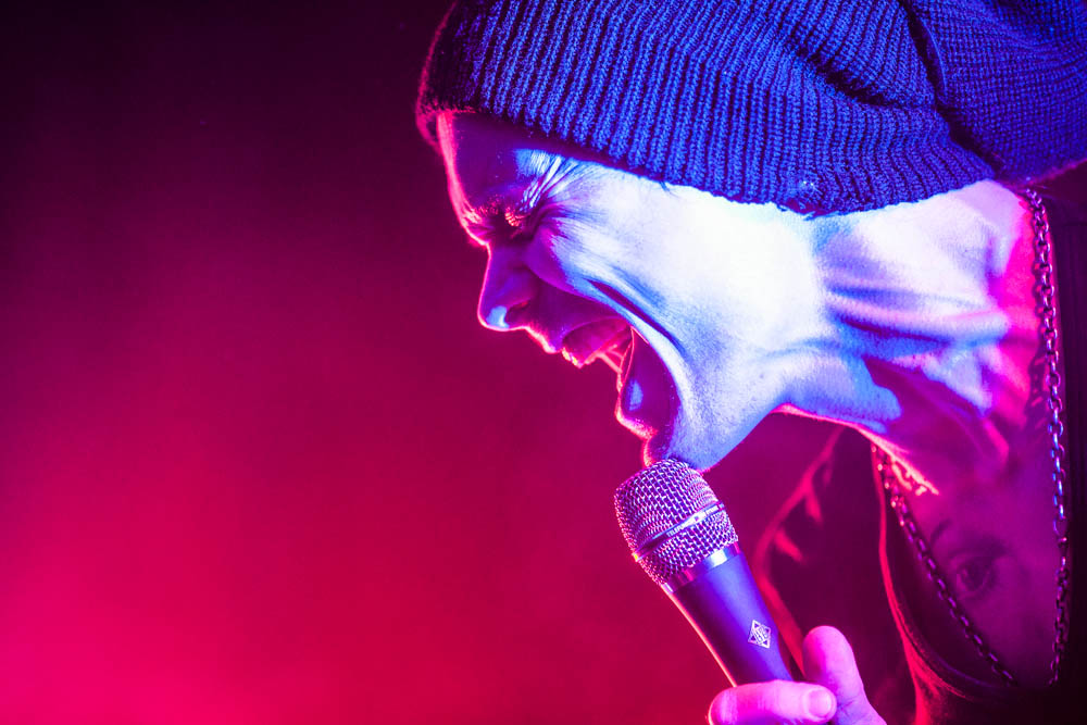 HIM spielen im April 2013 eine nette, dunkle Clubshow im Kölner Gloria – HIM.
