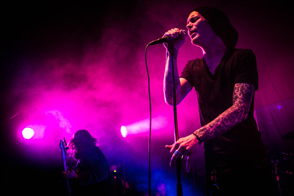 HIM spielen im April 2013 eine nette, dunkle Clubshow im Kölner Gloria – HIM.
