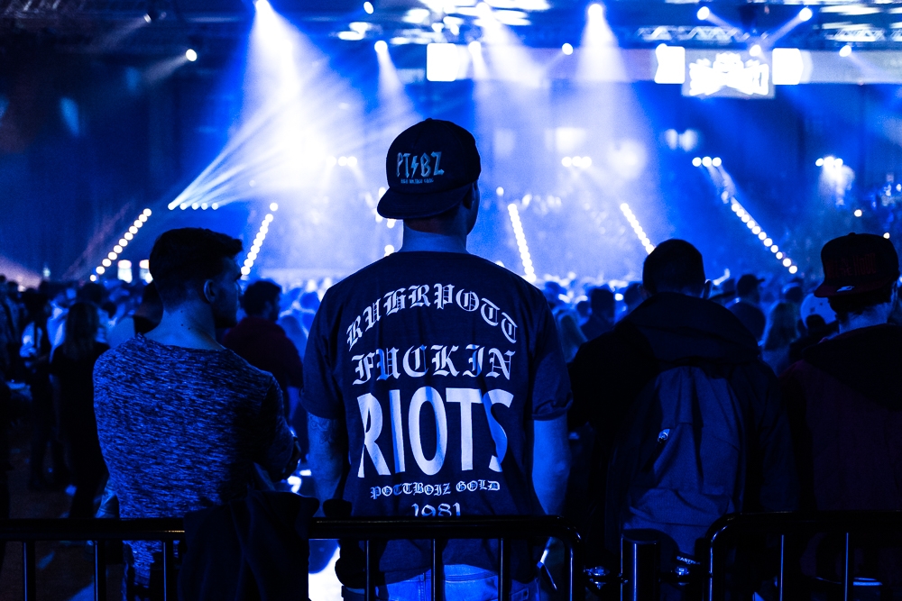 Haftbefehl – Das ultimative Hip Hop-Battle. Der Gegner: Sido. – Fans.