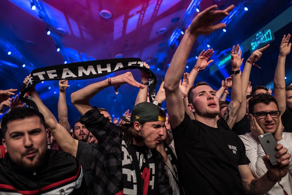 Haftbefehl – Das ultimative Hip Hop-Battle. Der Gegner: Sido. – #teamhaft.