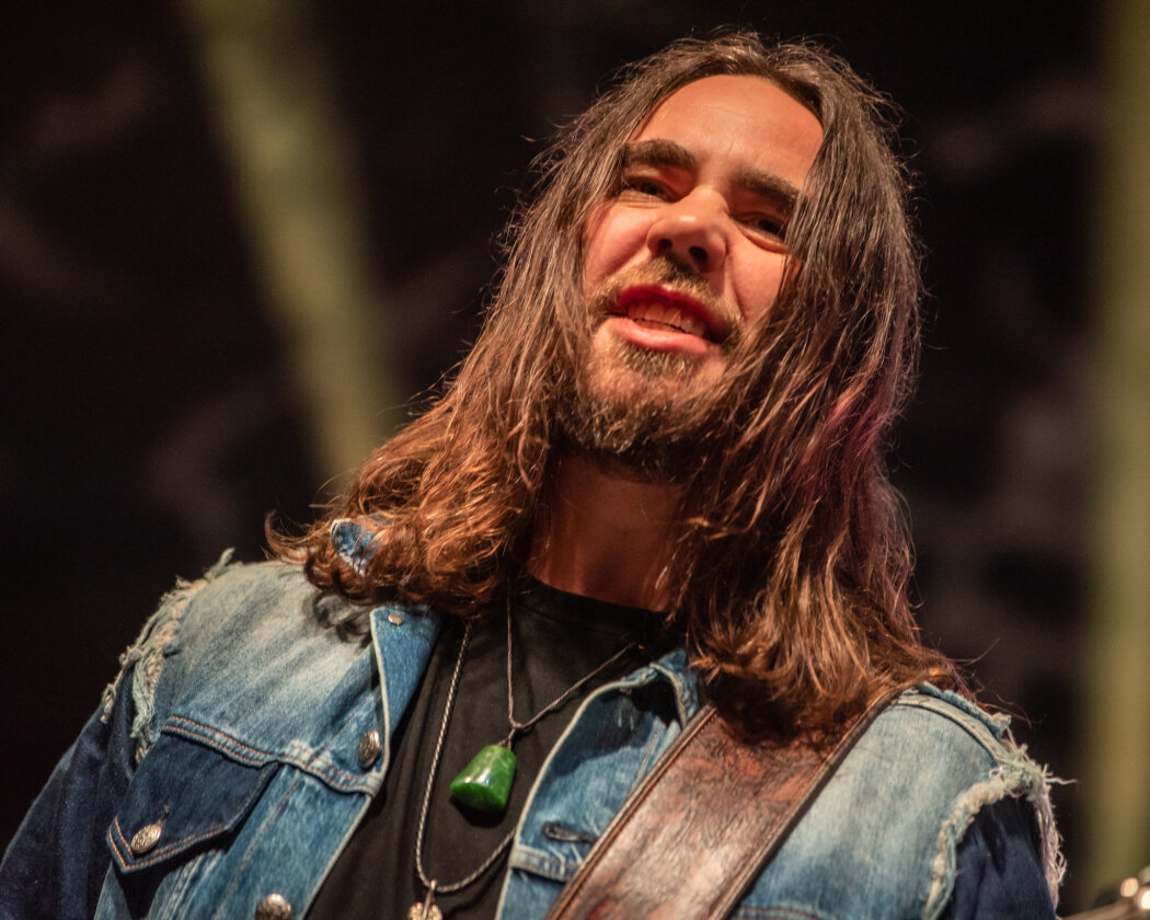 Mit Alter Bridge on tour: die Hale-Geschwister samt Band. – Halestorm.
