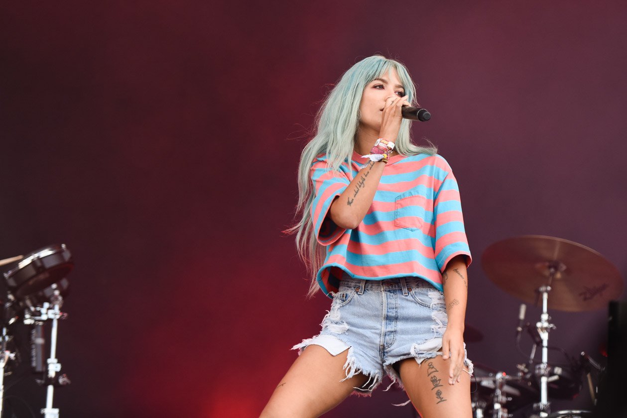 Der US-Shootingstar im Süden Deutschlands. – Halsey.