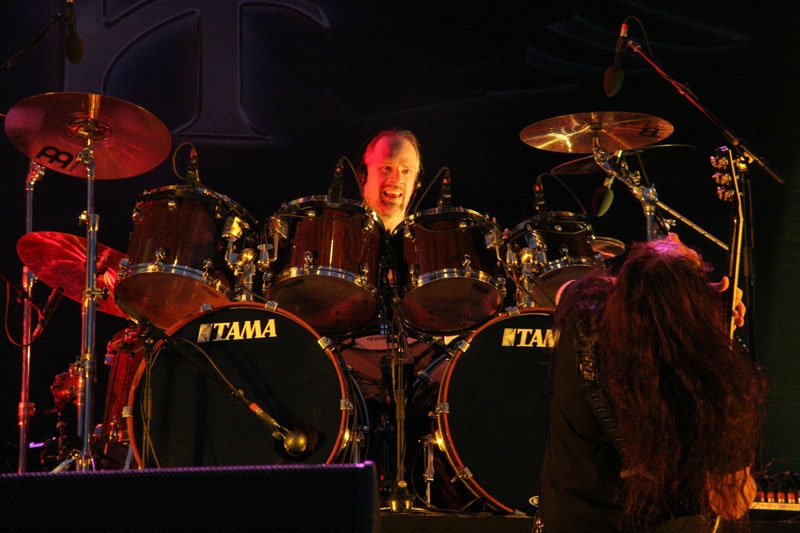 Hammerfall – Die Schweden nehmen diese Mal die Headlinerposition ein. – Anders und Pontus