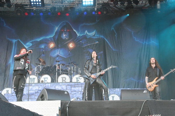 Hammerfall – Als Liveband sind die Schweden nicht zu verachten. – 