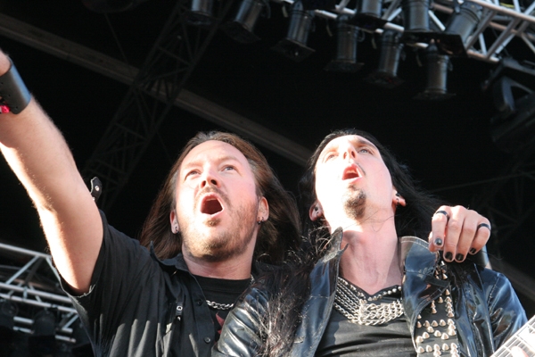 Hammerfall – Als Liveband sind die Schweden nicht zu verachten. – 
