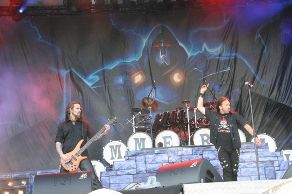 Hammerfall – Als Liveband sind die Schweden nicht zu verachten. – 