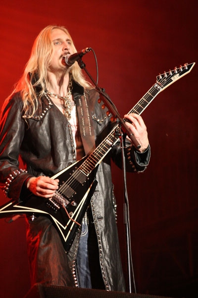 Hammerfall – Ordentlich bis gut – Oscar Dronjak