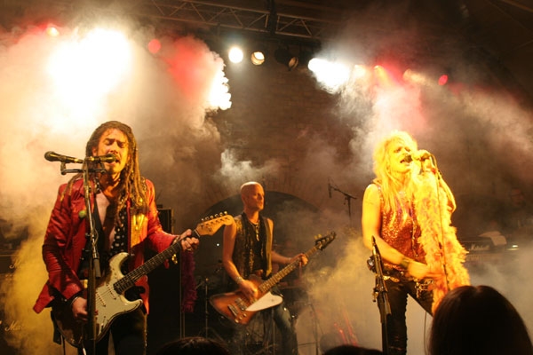 Hanoi Rocks – Hässliche, alte Säcke zeigen eindrucksvoll, wie man anständig rockt! – 
