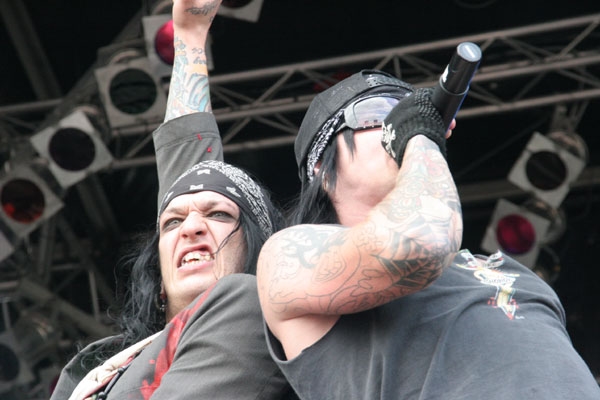 Hardcore Superstar – Brachten als einzige Band den Glam auf's Festival. – 