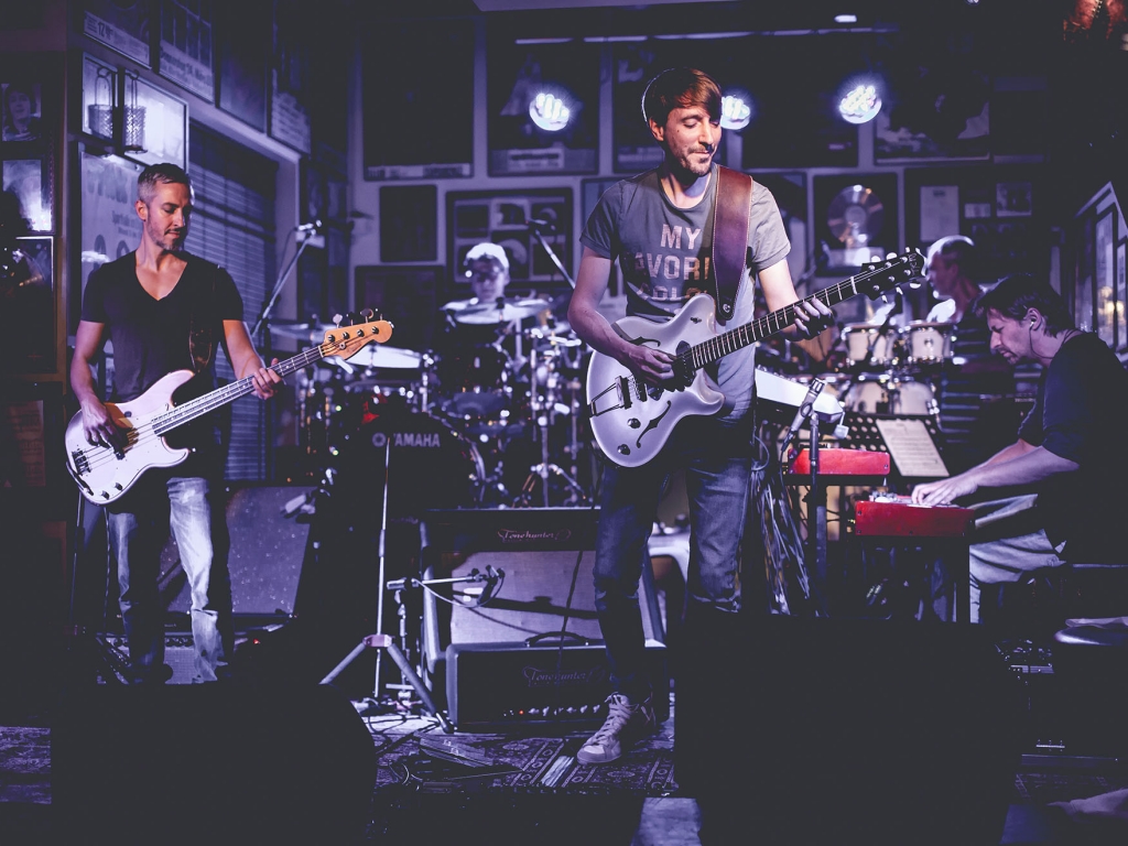 Heavytones