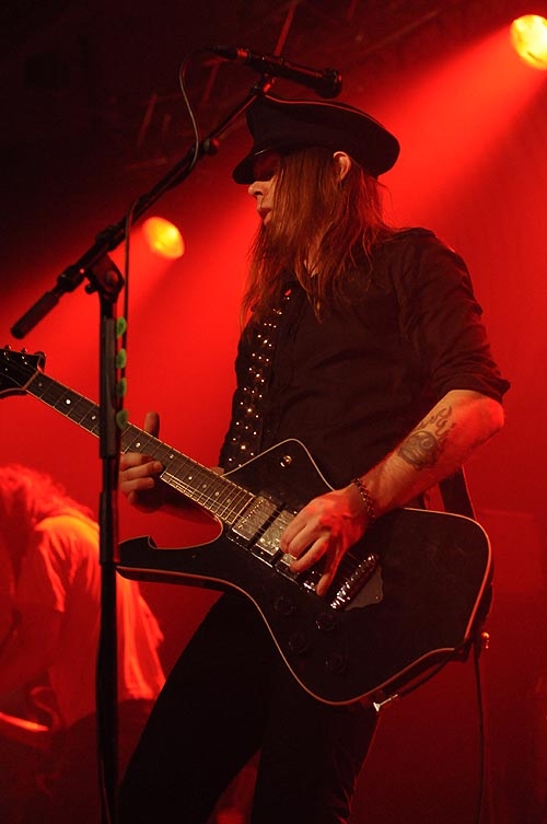 Hellacopters – Ein letztes Mal brennen die Schweden Zürich nieder. – 