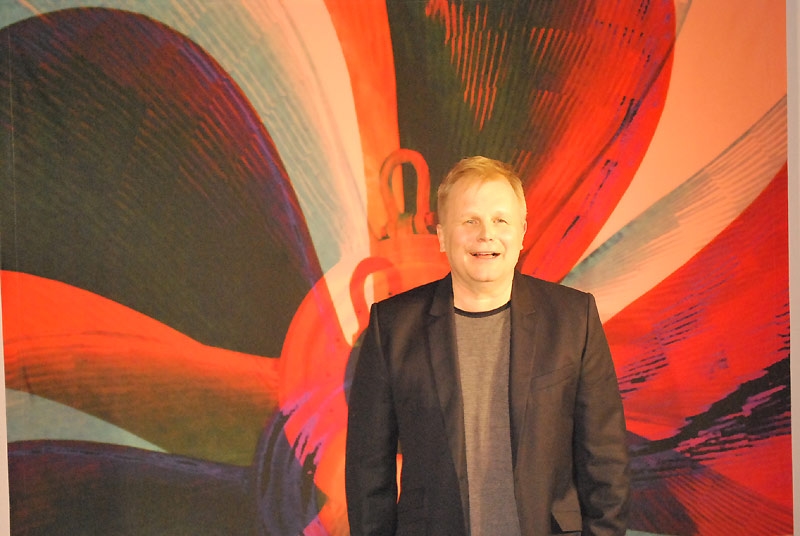 Herbert Grönemeyer – Grönemeyer präsentiert sein neues Album. – Grönemeyer spielt Schiffsverkehr auf der Spree