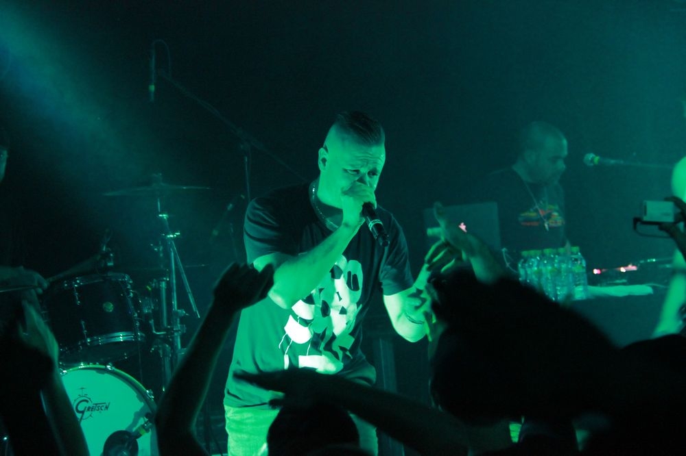 Hilltop Hoods – Brütende Hitze und geile Performance: Die Australier in der Hauptstadt. – Good-bye Berlin.