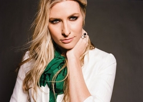 Holly Williams