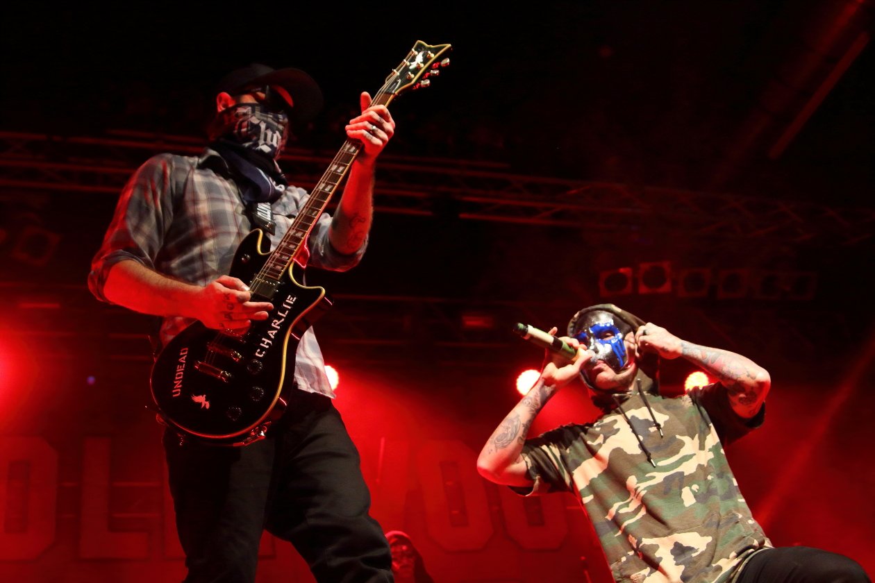 Hollywood Undead – In der Hauptstadt sind die Masken los. – Charlie und J-Dog.