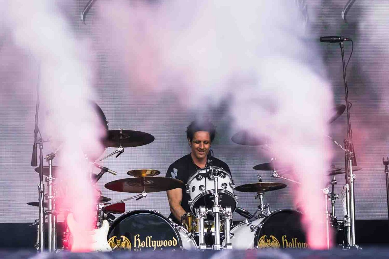 Hollywood Vampires – Glen Sobel.