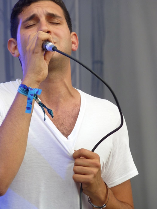 Holy Ghost! – Alex Frankel und Nick Millhiser nehmen mit Liveband die Gemini Stage unter Beschuss. – 