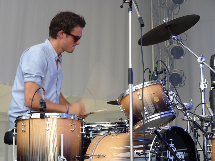 Holy Ghost! – Alex Frankel und Nick Millhiser nehmen mit Liveband die Gemini Stage unter Beschuss. – 
