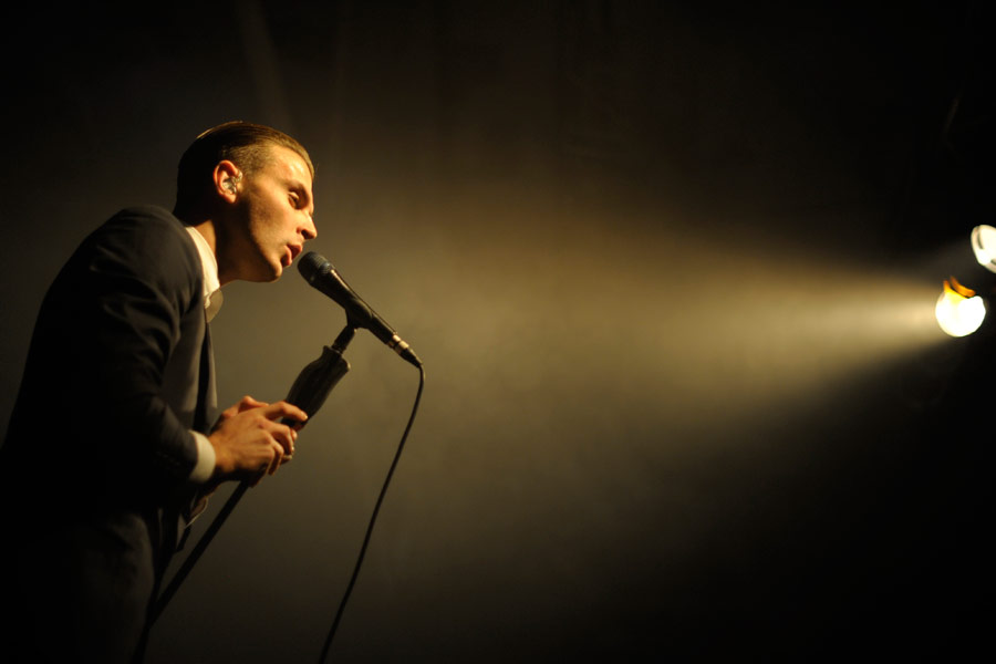 Die Wunderbuben des Synthiepops zu Gast in Köln. – Mit ihrem Hit "Wonderful Life" zu Gast in der Kölner Essigfabrik - Hurts