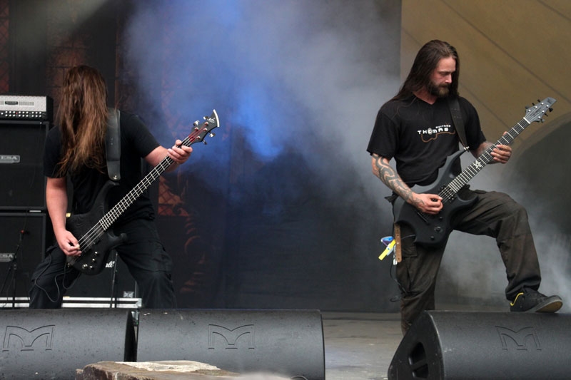 Hypocrisy schifften gegen den Regen an. – Hypocrisy