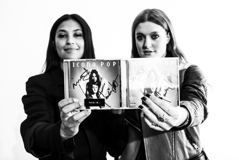 Icona Pop – Die "I Love It"-Überflieger bei der Fotosession in Köln 2013. – 
