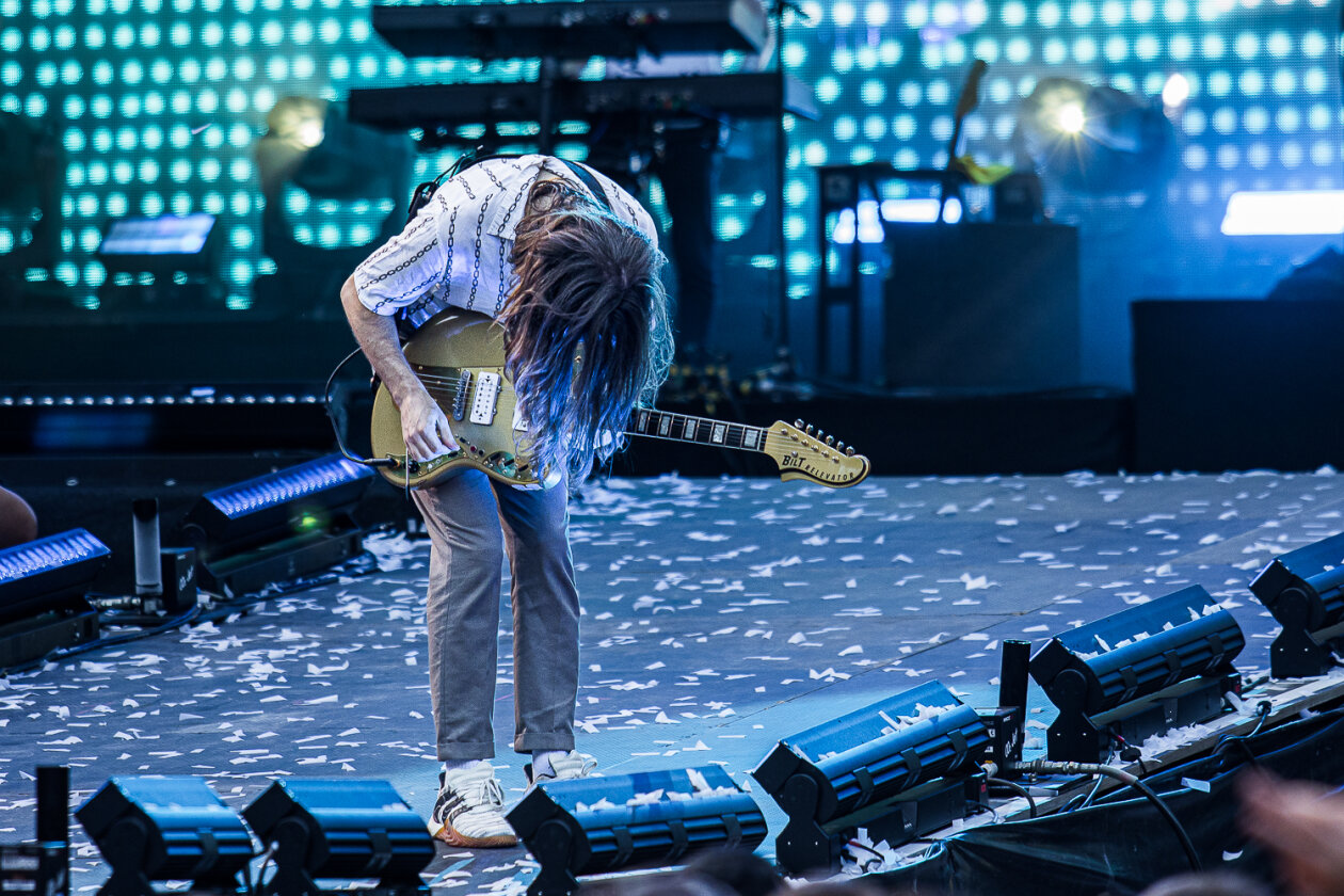 Imagine Dragons begeistern das ausverkaufte Open Air-Stadionrund. – Daniel.