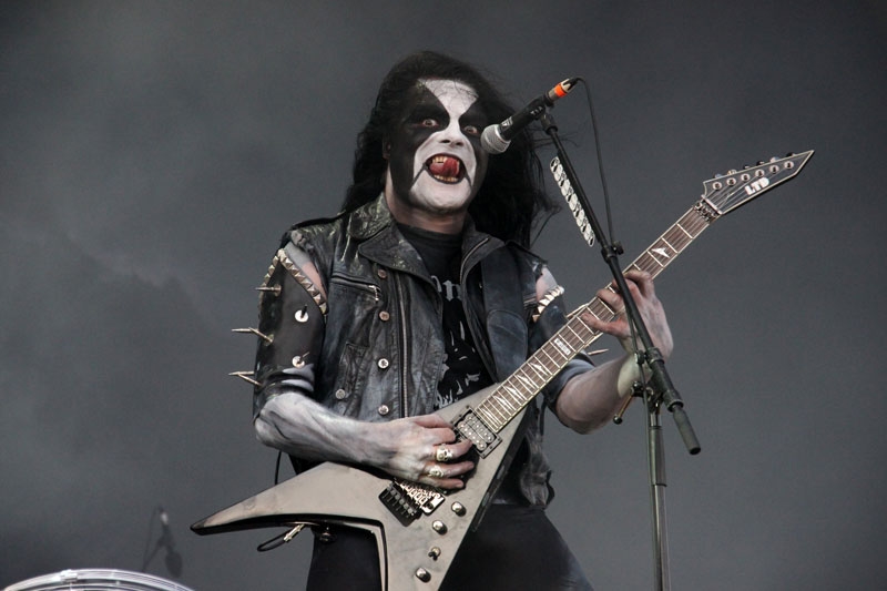 Immortal – Mussten gegen die Sonne (!!) anspielen. – Abbath