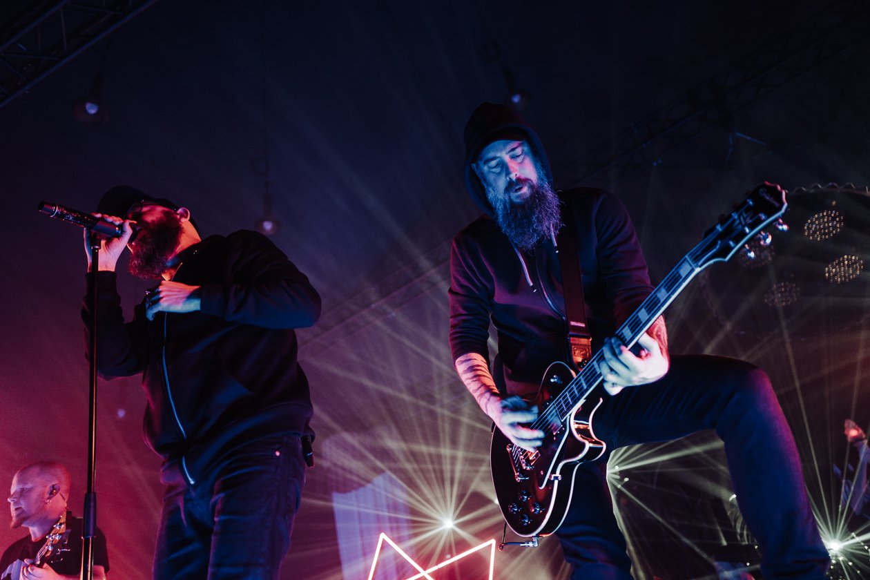 In Flames – Anders Fridén und Co. rocken den Pott. – Anders und Björn.