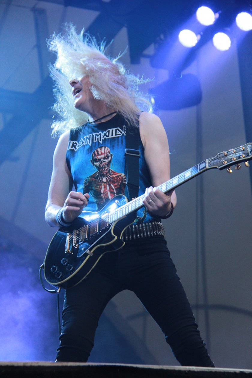 Iron Maiden – Eddie, Eddie und noch mal Eddie! – Im Zeichen des Eddie: Gitarrero Janick.