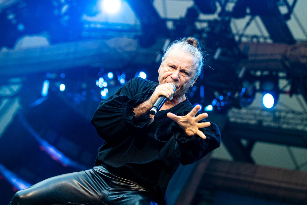Ausverkauft schon vor der Pandemie: Iron Maiden triumphieren in der Hauptstadt. – Bruce.