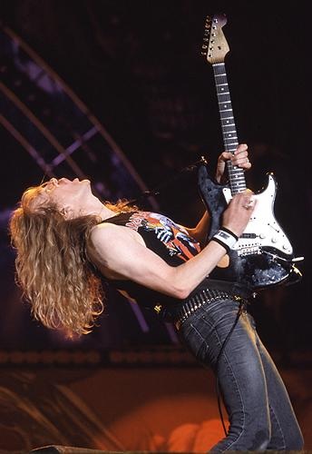 Iron Maiden – Heavy auf der Bühne – 