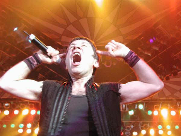 Iron Maiden präsentierten sich auf der "Dance Of Death"-Tour in Höchstform. – 