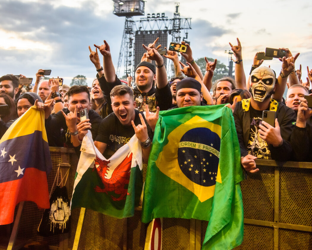 Iron Maiden – Eines der unbestrittenen Highlights der 32. Wacken-Ausgabe: Bruce Dickinson und Co. – Fans.