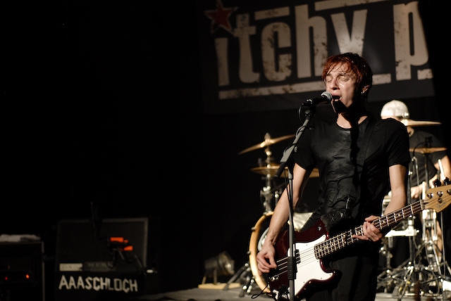 Itchy Poopzkid – Wall of Death im Kulturladen. – 