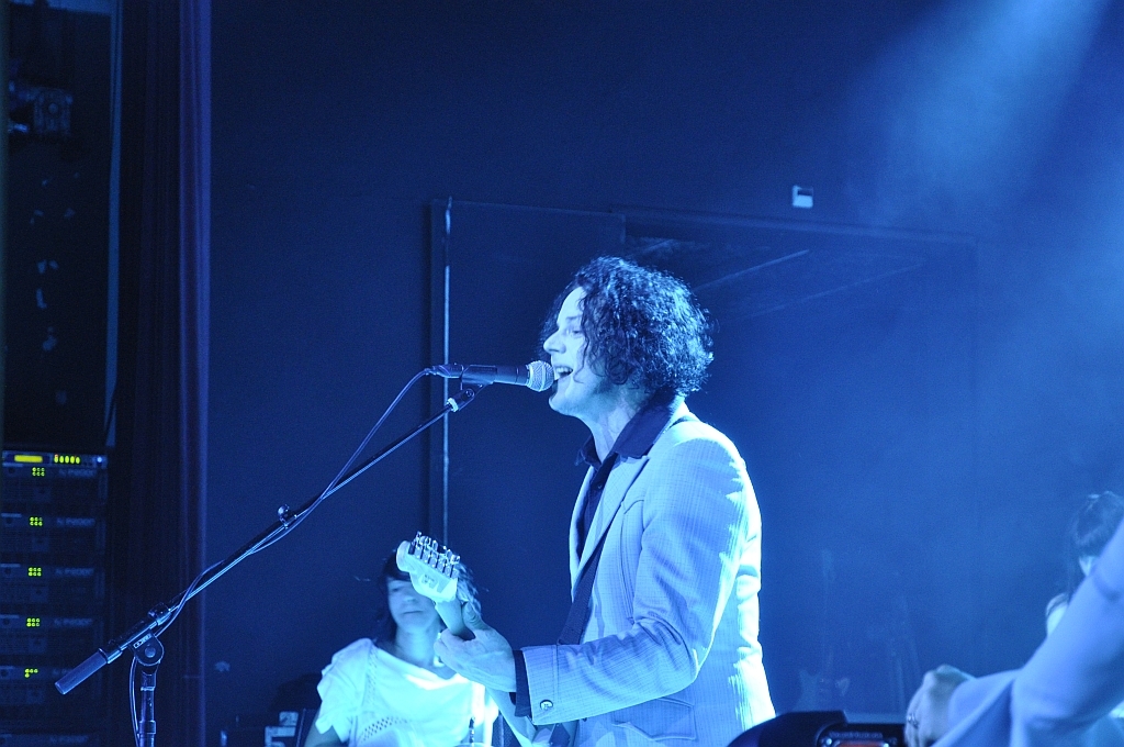 Jack White – Jack White mit The Peacocks im X-tra.