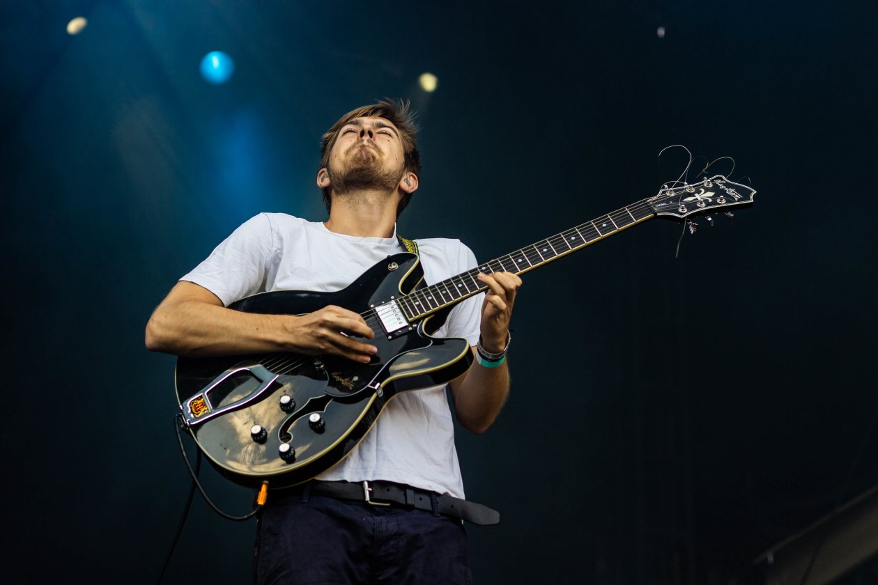 James Hersey – "Milky Chance and Friends"-Open Air in der Zitadelle. – Die Band.