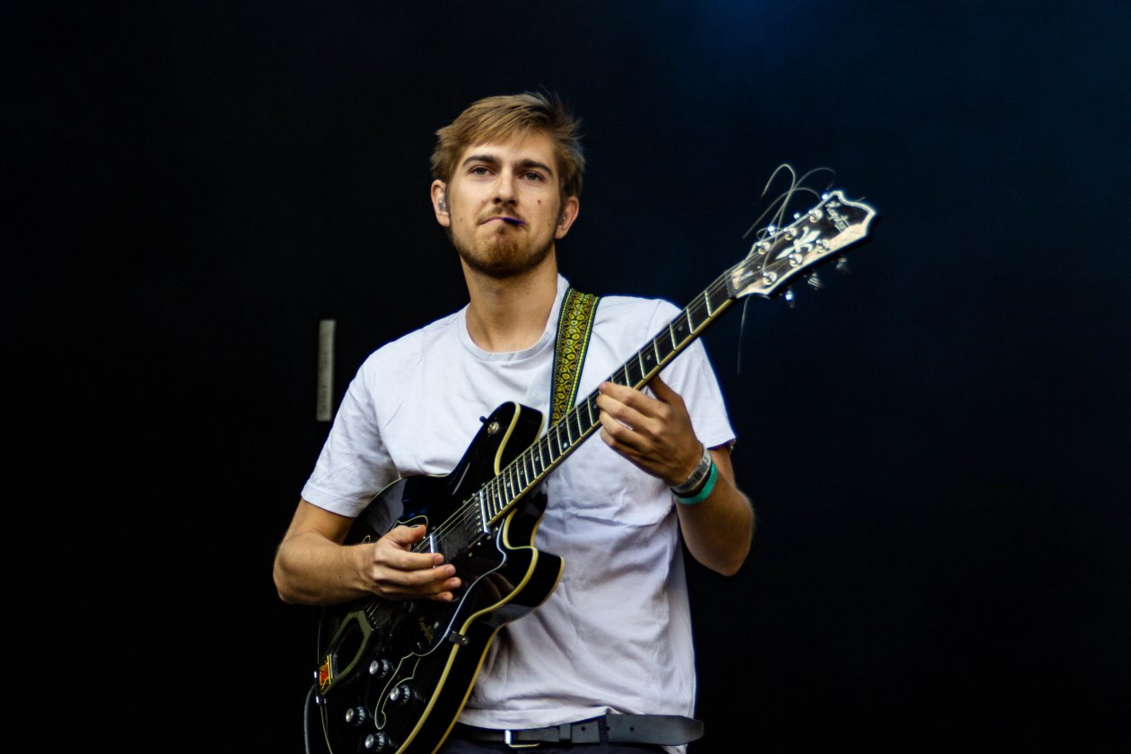 James Hersey – "Milky Chance and Friends"-Open Air in der Zitadelle. – Die Band.