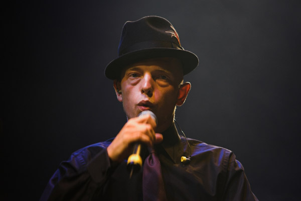 Jan Delay – "Neuer Sound, neue Musik, neue Klamotten ..." – 